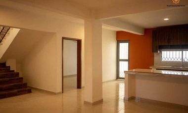 Hermosa casa en venta en una de las mejores zonas de Colima!