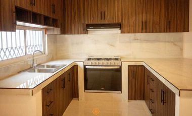 Hermosa casa en venta en una de las mejores zonas de Colima!