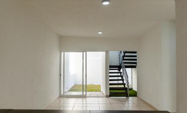 Casa en venta en el norte de villa de alvarez