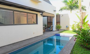 Hermosa casa en Real Santa Barbara