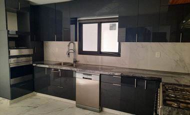 Casa en RENTA en Misión de San Jerónimo, Querétaro