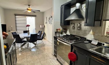CASA EN VENTA PRIVADAS DE ANAHUAC SECTOR INGLES - ESCOBEDO N.L.