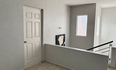 CASA EN VENTA PRIVADAS DE ANAHUAC SECTOR INGLES - ESCOBEDO N.L.