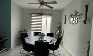 CASA EN VENTA PRIVADAS DE ANAHUAC SECTOR INGLES - ESCOBEDO N.L.