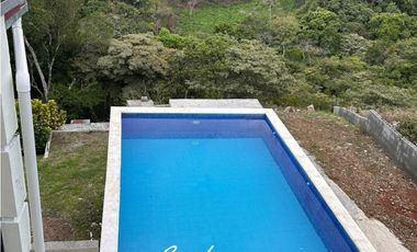 ALQUILER DE CASA DE MONTAÑA CON PISCINA EN VALLE DE ANTON (6)