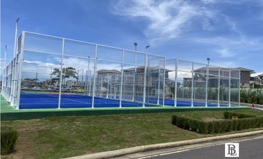 VENTA DE APARTAMENTO EN PLAYA CARACOL, PH AIRES DEL MAR  5 (2) P