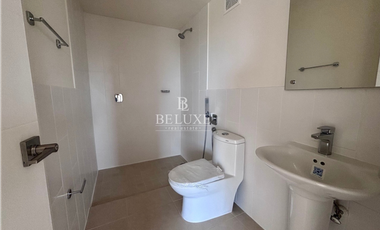 VENTA DE APARTAMENTO EN PLAYA CARACOL, PH AIRES DEL MAR  5 (2) P