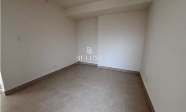 VENTA DE APARTAMENTO EN PLAYA CARACOL, PH AIRES DEL MAR  5 (2) P