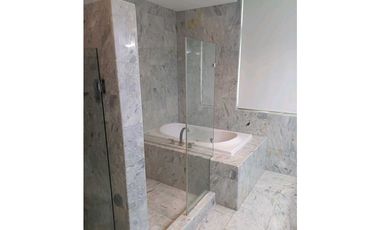 ALQUILO PH PACIFIC POINT LINEA BLANCA