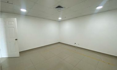 OFICINA / VIA ESPAÑA / PLAZA KORINTHO / CON DIVISIONES 7 73M