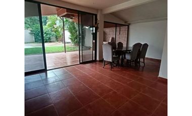 SE VENDE HERMOSA CASA EN VILLA ZAITA