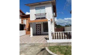 VENDO CASA EN ARRAIJAN CIUDAD DEL FUTURO ARAGÓN 3R