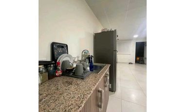 ALQUILO CASA SEMI AMOBLADA EN ARRAIJAN PLAYA DORADA