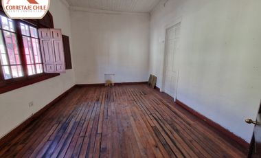 ARRIENDO CASA 3H 1B PATIO SIN ESTACIONAMIENTO GRAL JARPA