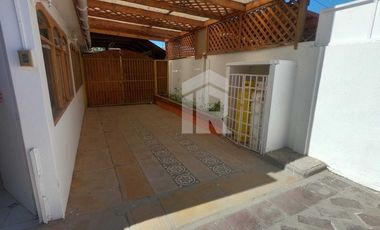 Venta de hermosa casa en villa en el centro de Copiapó