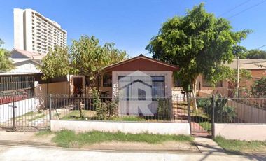 Venta de casa ubicada a pasos del centro de Copiapó