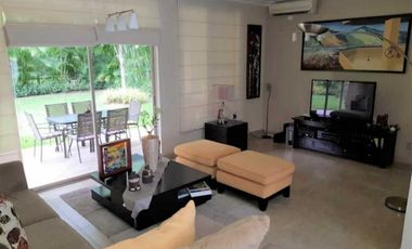EMBASSY GARDEN. CASA VENTA