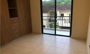 Ph Embassy Club. Casa. TownHouse.