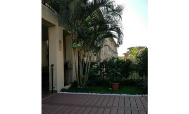 Ph Embassy Club. Casa. TownHouse.