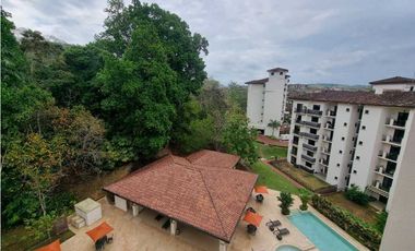 PH EMBASSY VILLAGE AMPLIO APARTAMENTO.HERMOSA VISTA