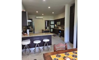 PENT HOUSE EMBASSY CLUB.