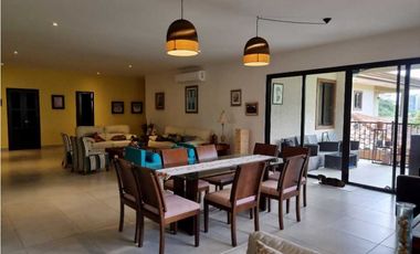 PENT HOUSE EMBASSY CLUB.