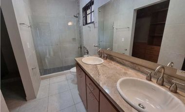 CASA IDEAL PARA SU INVERSION. RENTADA