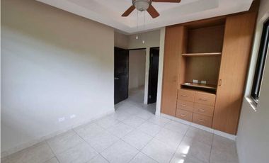 CASA IDEAL PARA SU INVERSION. RENTADA