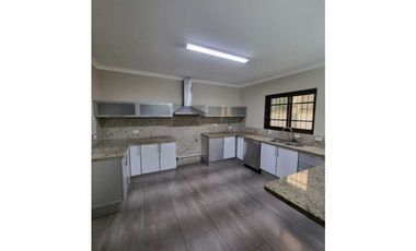 CASA IDEAL PARA SU INVERSION. RENTADA