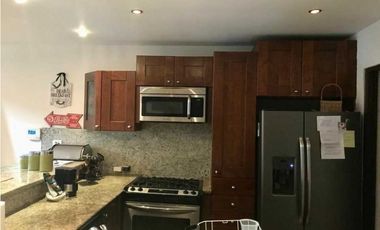 Espledido Loft en Embassy Club. AMOBLADO