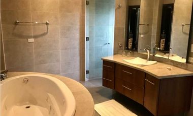 Espledido Loft en Embassy Club. AMOBLADO