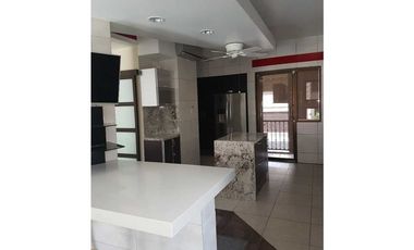 TOWN HOUSE DE ESQUINA. EMBASSY CLUB. Rentabilidad Inmediata