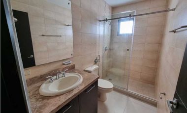 Embassy Village. Apartamento listo para ocupar