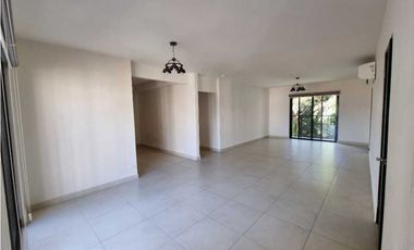 Embassy Village. Apartamento listo para ocupar