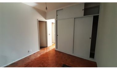 Semipiso de 4 ambientes con vista al parque Rivadavia