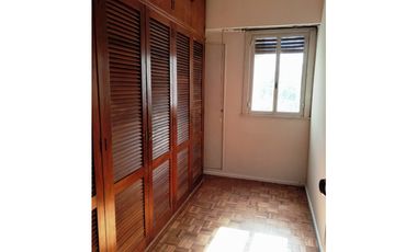Semipiso de 4 ambientes con vista al parque Rivadavia