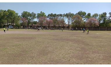 ¡Oportunidad  Alquiler predio deportivo ideal clubes de Futbol, etc!