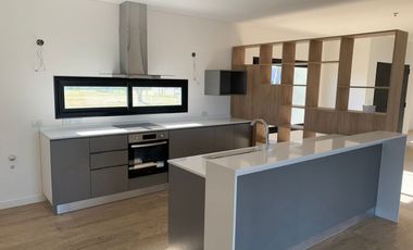 VENTA DE CASA EN Escobar