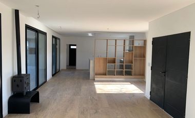 VENTA DE CASA EN Escobar