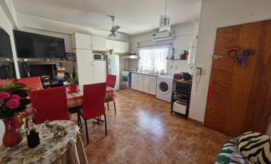 VENTA DE DEPARTAMENTO EN Caseros