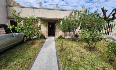 Casa en venta en Villa Dominico
