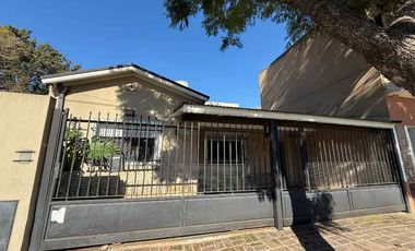 Casa en venta en Barrio Parque