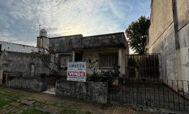 Casa en venta en Quilmes Oeste