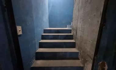 VENTA DE COCHERA CUBIERTA CENTRO DE EN LANUS ESTE