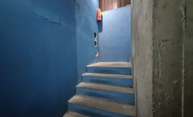 VENTA DE COCHERA CUBIERTA CENTRO DE EN LANUS ESTE