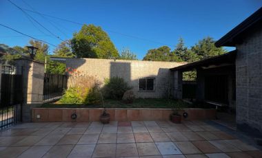 Casa 5 ambientes venta Alejandro Korn con