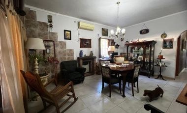 Casa 5 ambientes venta Alejandro Korn con