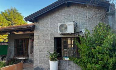 Casa 5 ambientes venta Alejandro Korn con