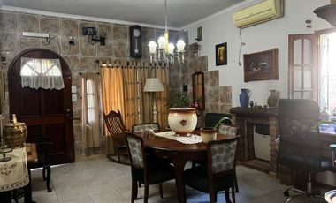 Casa 5 ambientes venta Alejandro Korn con