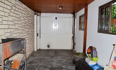 CASA EN VENTA 6 AMBIENTES LLAVALLOL- APTO CREDITO